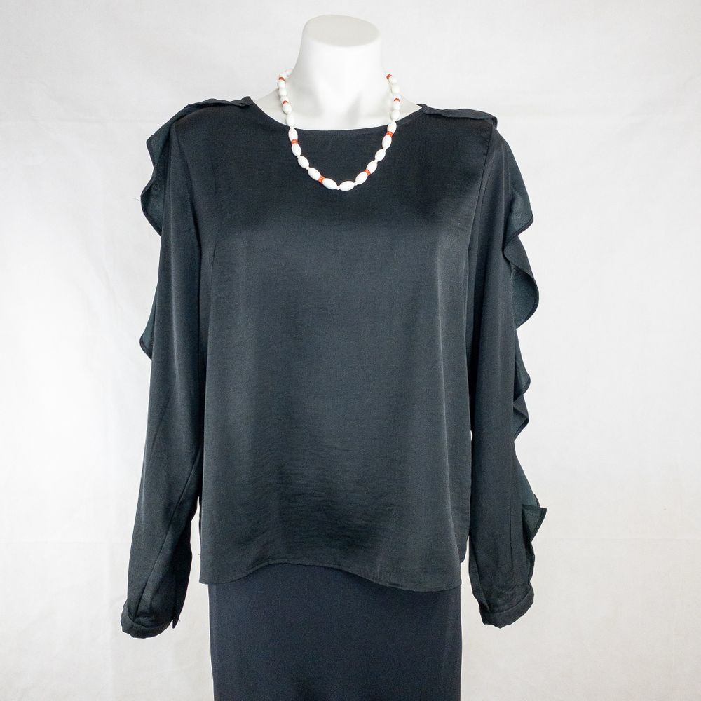a.n.d Ruffle sleeve blouse size XL